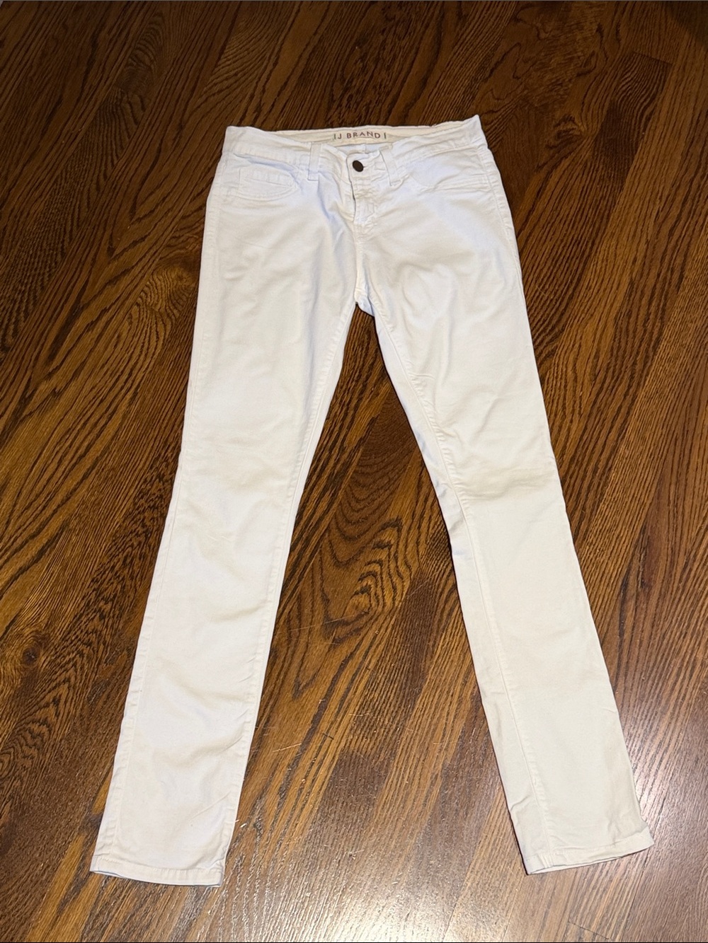 J Brand lightweight White Women's Skinny Jeans